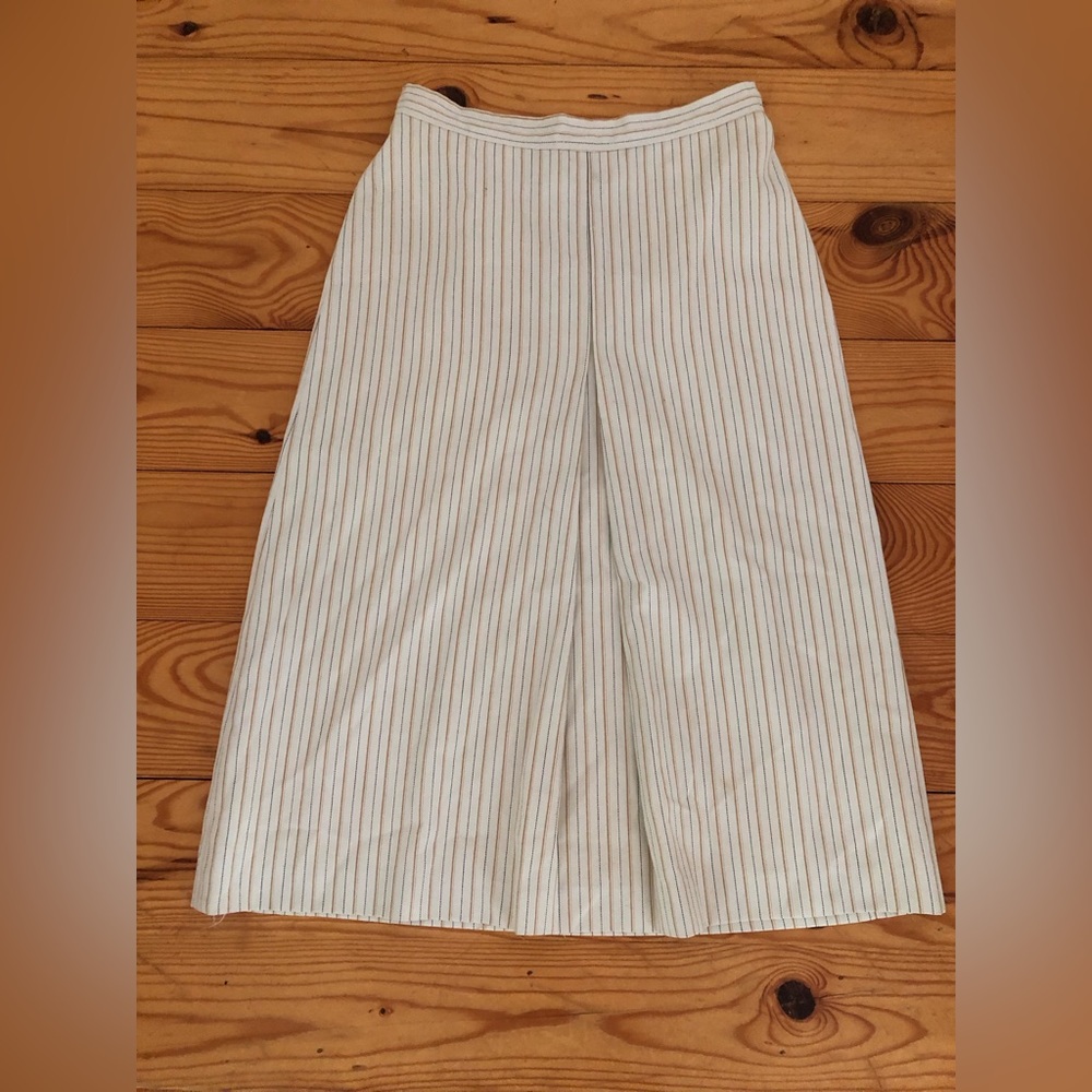 Classic vintage high-rise skirt